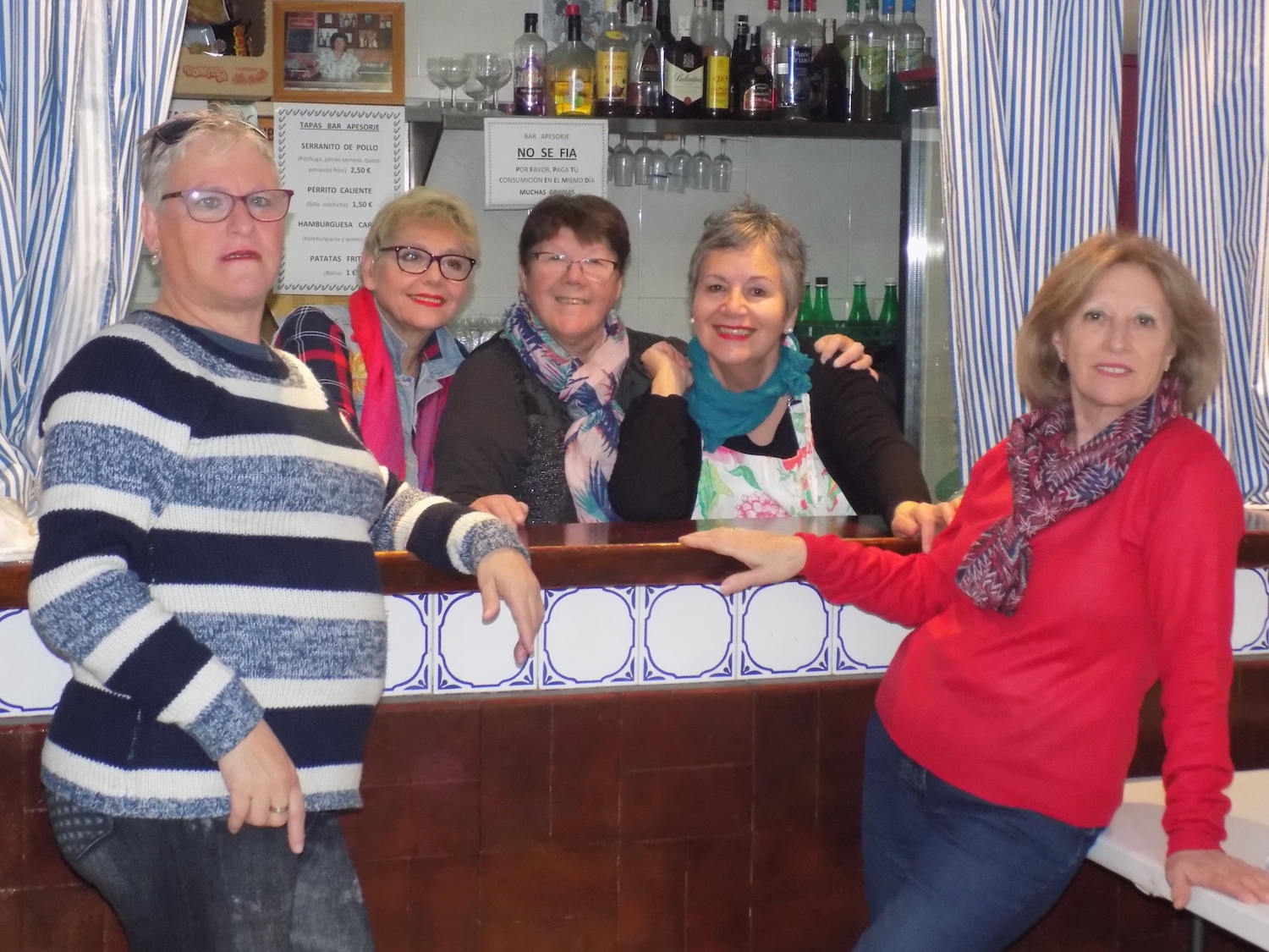 COCINERAS VOLUNTARIAS DE LA CONVIVENCIA GASTRONÓMICA