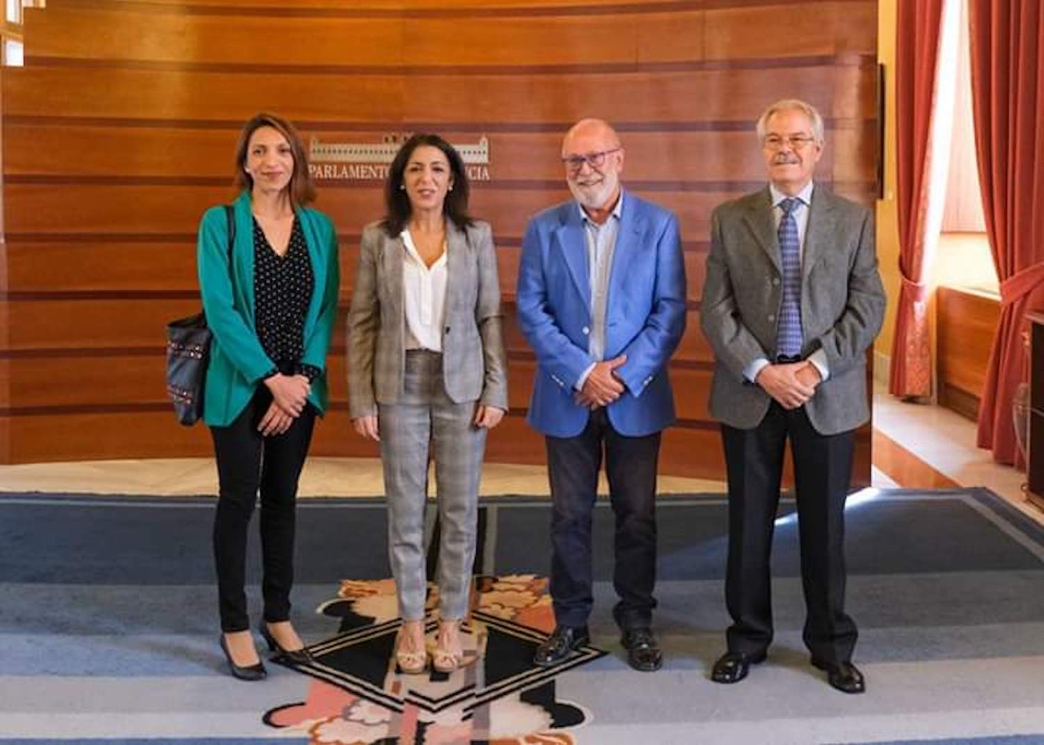 EN EL PARLAMENTO DE ANDALUCÍA