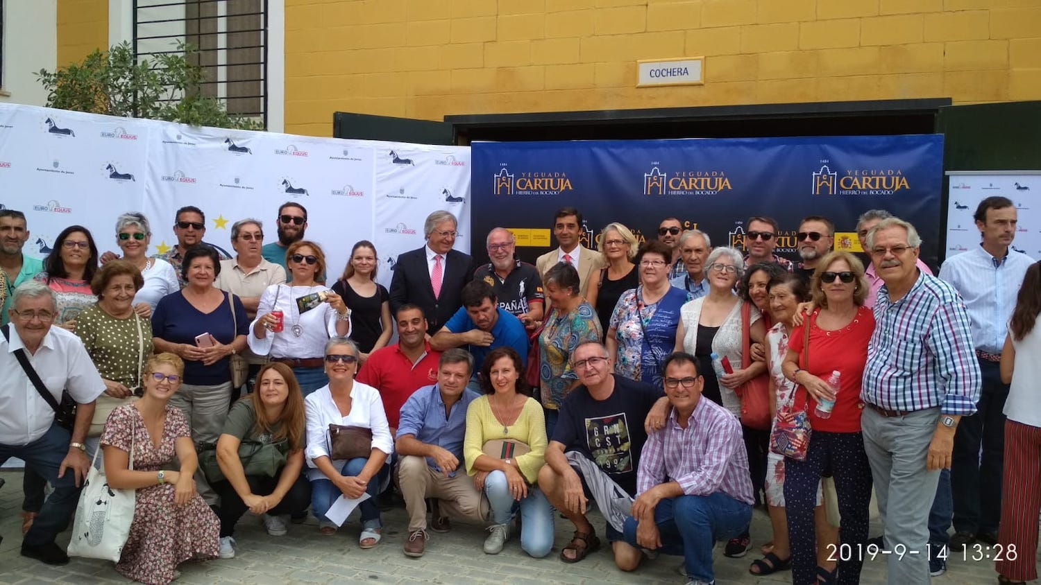 VISITA A LA YEGUADA CARTUJA